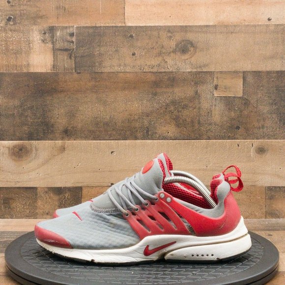 Nike Red and Gray Athletic Shoes - Picture 3 of 9